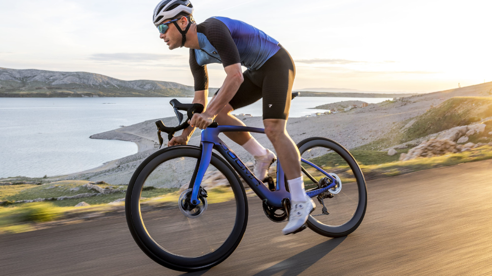 Pinarello Dogma на топ цени през Black November! Машината за победи те очаква